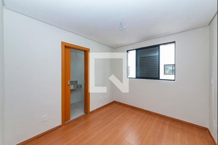 Suíte de apartamento para alugar com 2 quartos, 80m² em Funcionários, Belo Horizonte