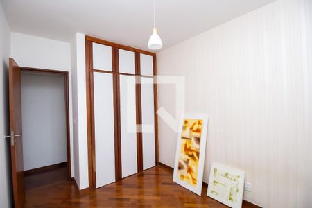 Quarto 1 de apartamento para alugar com 2 quartos, 85m² em Lourdes, Belo Horizonte