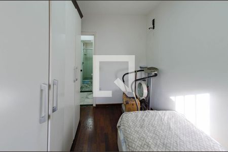 Quarto 1 de apartamento para alugar com 2 quartos, 80m² em Alto Caiçaras, Belo Horizonte