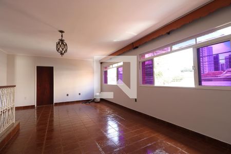 Sala de casa para alugar com 3 quartos, 140m² em Centro, Ribeirão Preto