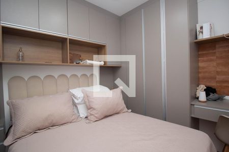 Quarto 1 de apartamento à venda com 2 quartos, 33m² em Vila Anastácio, São Paulo