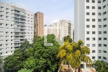 Varanda vista de apartamento para alugar com 3 quartos, 86m² em Vila Suzana, São Paulo