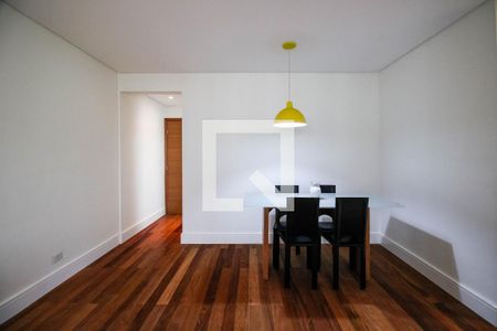 Sala de apartamento para alugar com 3 quartos, 86m² em Vila Suzana, São Paulo