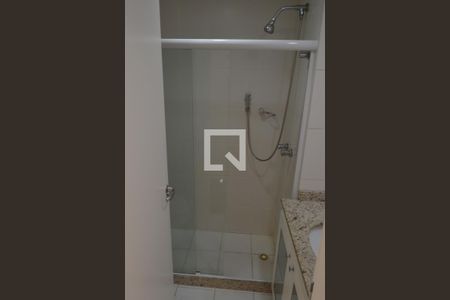 Apartamento à venda com 110m², 3 quartos e 2 vagas Apartamento à venda com 110m², 3 quartos e 2 vagasBanheiro