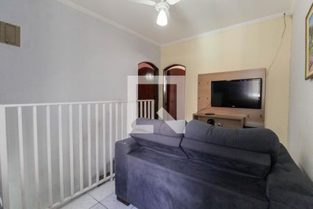 Sala 2 de casa para alugar com 3 quartos, 200m² em Vila Giordano, São Paulo