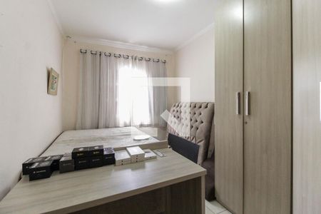 Quarto 1 de casa para alugar com 3 quartos, 200m² em Vila Giordano, São Paulo