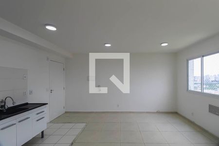 Sala/Cozinha de apartamento para alugar com 1 quarto, 41m² em Sítio da Figueira, São Paulo