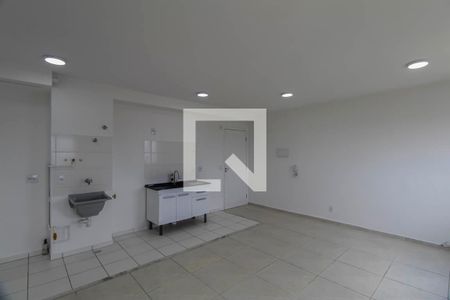 Sala/Cozinha de apartamento para alugar com 1 quarto, 41m² em Sítio da Figueira, São Paulo