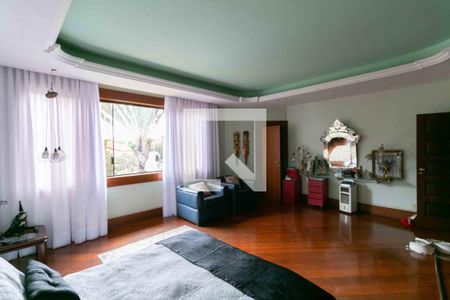 Casa de condomínio para alugar com 800m², 5 quartos e 6 vagas Casa de condomínio para alugar com 800m², 5 quartos e 6 vagasSuite 2