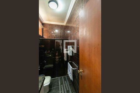 Casa de condomínio para alugar com 800m², 5 quartos e 6 vagas Casa de condomínio para alugar com 800m², 5 quartos e 6 vagasBanheiro Suite 1