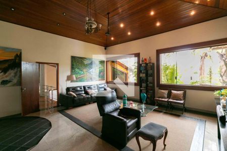 Casa de condomínio para alugar com 800m², 5 quartos e 6 vagas Casa de condomínio para alugar com 800m², 5 quartos e 6 vagasSala de TV 2