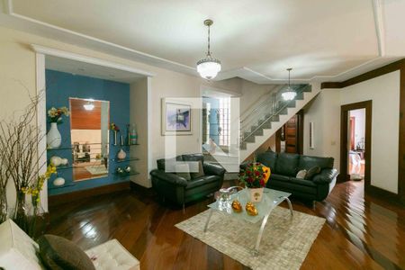 Casa de condomínio para alugar com 800m², 5 quartos e 6 vagas Casa de condomínio para alugar com 800m², 5 quartos e 6 vagasSala 3