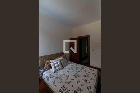 Casa de condomínio para alugar com 800m², 5 quartos e 6 vagas Casa de condomínio para alugar com 800m², 5 quartos e 6 vagasQuarto