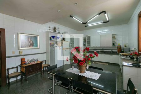 Casa de condomínio para alugar com 800m², 5 quartos e 6 vagas Casa de condomínio para alugar com 800m², 5 quartos e 6 vagasCozinha