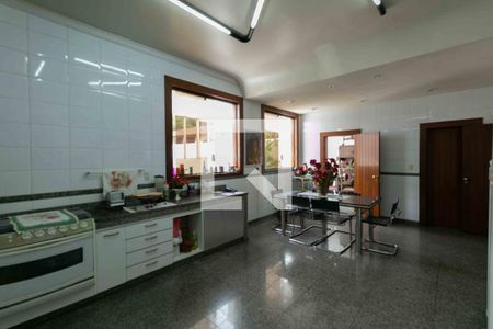 Casa de condomínio para alugar com 800m², 5 quartos e 6 vagas Casa de condomínio para alugar com 800m², 5 quartos e 6 vagasCozinha