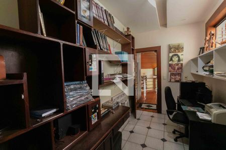 Casa de condomínio para alugar com 800m², 5 quartos e 6 vagas Casa de condomínio para alugar com 800m², 5 quartos e 6 vagasEscritório