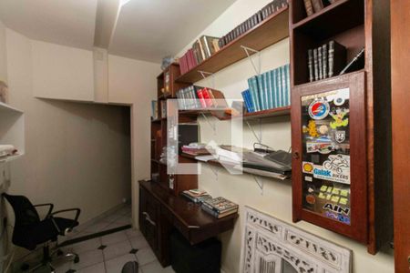 Casa de condomínio para alugar com 800m², 5 quartos e 6 vagas Casa de condomínio para alugar com 800m², 5 quartos e 6 vagasEscritório