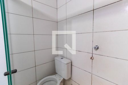 Banheiro de kitnet/studio para alugar com 1 quarto, 12m² em Brás, São Paulo