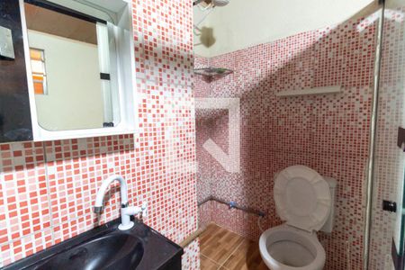 Banheiro de kitnet/studio para alugar com 1 quarto, 18m² em Brás, São Paulo