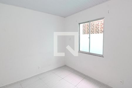 Quarto 1 de apartamento para alugar com 2 quartos, 50m² em Vila Valqueire, Rio de Janeiro