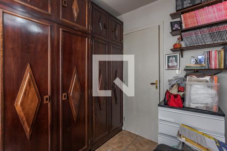 Quarto 2 de apartamento à venda com 2 quartos, 86m² em São João, Porto Alegre