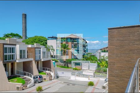 Suíte 01 de casa de condomínio para alugar com 4 quartos, 263m² em Cacupé, Florianópolis