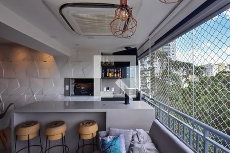 Varanda de apartamento para alugar com 3 quartos, 127m² em Jardim Caboré, São Paulo