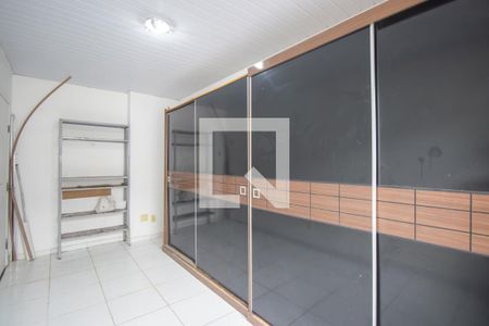 Quarto 1 de casa para alugar com 2 quartos, 55m² em Raul Veiga, São Gonçalo