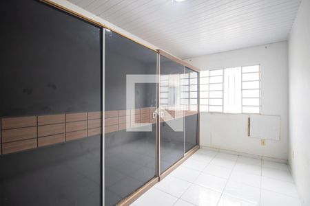 Quarto 1 de casa para alugar com 2 quartos, 55m² em Raul Veiga, São Gonçalo