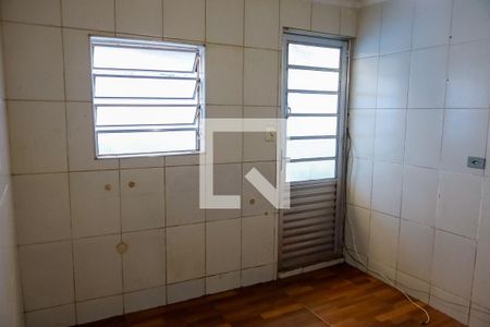 Casa para alugar com 2 quartos, 55m² em Jardim Roberto, Osasco