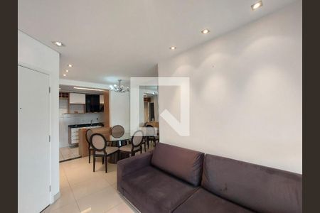 Sala de apartamento à venda com 3 quartos, 75m² em Parque Guarapiranga, São Paulo