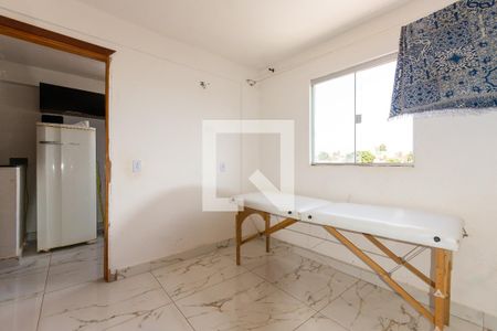 Quarto 2 de apartamento para alugar com 2 quartos, 40m² em Sobradinho, Brasília