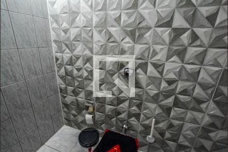 Lavabo de casa à venda com 3 quartos, 220m² em Vila Camilópolis, Santo André