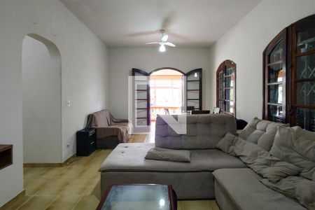 Sala de casa para alugar com 5 quartos, 400m² em Solemar, Praia Grande