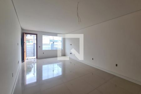 Sala de casa à venda com 3 quartos, 220m² em Vila Primavera, São Paulo