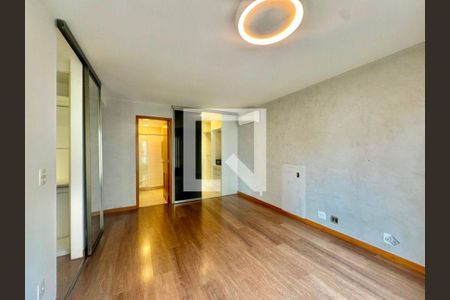 Apartamento à venda com 4 quartos, 150m² em Charitas, Niterói