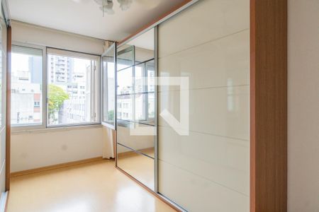 Quarto 2 de apartamento à venda com 2 quartos, 83m² em Menino Deus, Porto Alegre