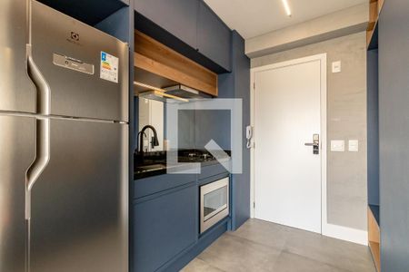 Cozinha de apartamento para alugar com 1 quarto, 31m² em Moema, São Paulo