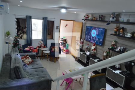 Sala de casa de condomínio à venda com 3 quartos, 182m² em Jacarepaguá, Rio de Janeiro