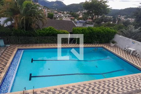 Casa de condomínio à venda com 182m², 3 quartos e 1 vaga Casa de condomínio à venda com 182m², 3 quartos e 1 vagaÁrea comum - Piscina