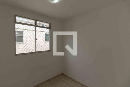 Quarto 1 de apartamento para alugar com 3 quartos, 62m² em Itapoã, Belo Horizonte