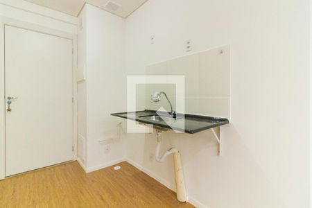 Sala / Cozinha de apartamento para alugar com 1 quarto, 25m² em Água Branca, São Paulo