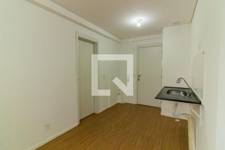 Sala / Cozinha de apartamento para alugar com 1 quarto, 25m² em Água Branca, São Paulo