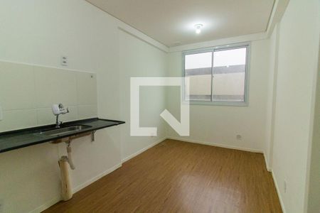 Sala / Cozinha de apartamento para alugar com 1 quarto, 25m² em Água Branca, São Paulo