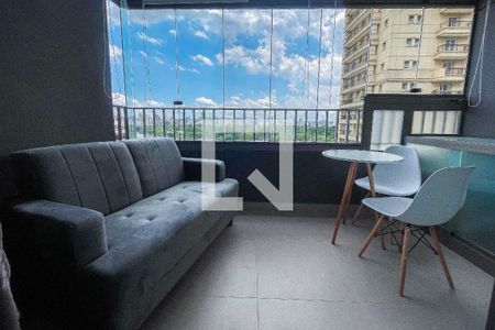 Varanda de kitnet/studio para alugar com 1 quarto, 32m² em Cerqueira César, São Paulo