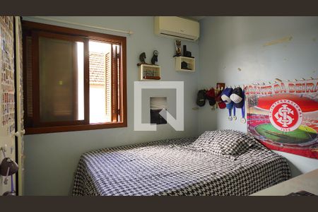 Quarto 1 de casa à venda com 3 quartos, 167m² em Jardim Carvalho, Porto Alegre