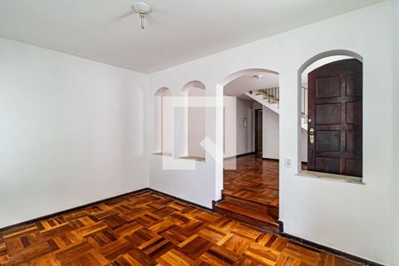 Sala de casa à venda com 3 quartos, 180m² em Vila Sonia, São Paulo