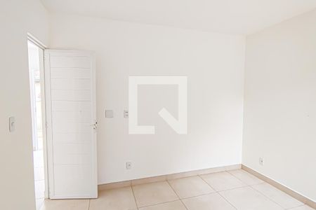 quarto 2 suite de apartamento para alugar com 2 quartos, 60m² em Taquara, Rio de Janeiro