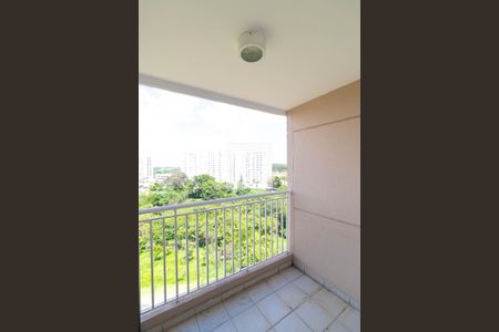 Sacada de apartamento para alugar com 3 quartos, 62m² em Jardim Ipaussurama, Campinas