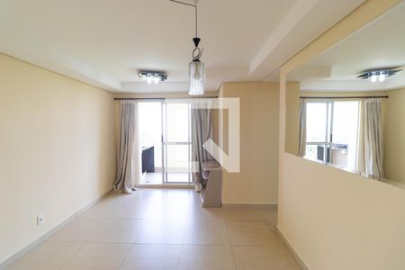 Sala de apartamento para alugar com 3 quartos, 62m² em Jardim Ipaussurama, Campinas